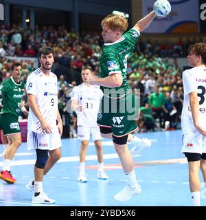 Torwurf von Georg Loewen (Wetzlar) HSG Wetzlar vs HSV Hambourg, Handball, 1. Bundesliga, 17.10.2024 Foto : Rene Weiss/Eibner Banque D'Images