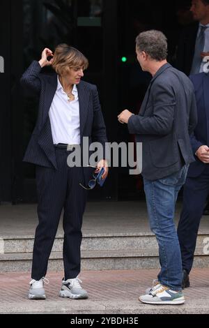 Palerme, Italie. 18 octobre 2024. Processo Open Arms, dichiarazioni dell'avvocato di Salvini Giulia Bongiorno, Palermo Venerdi 18 Ottobre 2024 ( Foto Alberto Lo Bianco/Lapresse)sur la photo L'avocate Giulia Bongiorno quitte le bunker de la prison de Pagliarelli après le discours final du procès des armes ouvertes Palerme Italie vendredi 18 octobre 2024 (photo Alberto Lo Bianco/Lapresse) crédit : LaPagliarelli Live News Banque D'Images