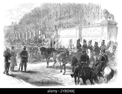 Les Allemands à Paris : le général Blumenthal s'arrêta à l'entrée de la rue de Rivoli, 1871. Guerre franco-prussienne. Le général Blumenthal, chef d'état-major de l'armée du prince héritier impérial de Prusse, s'arrête avec ses compagnons à l'entrée de la rue de Rivoli. Il y avait là une barricade, contiguë à la rue florentin, composée grossièrement de caissons d'artillerie ou de wagons-munitions vides, répartis en deux lignes, entrelacées transversalement ; les soldats des deux Nations hostiles se tenaient en garde, à dix ou douze pas les uns des autres, des côtés opposés de cette barricade. La sentrie française Banque D'Images