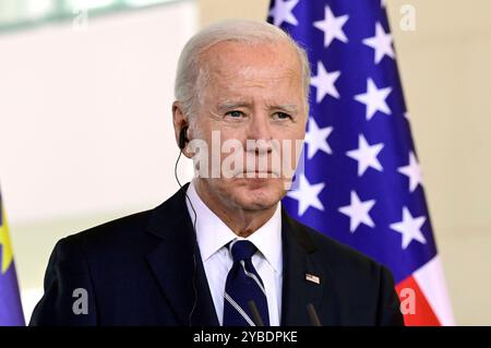 Joe Biden beim Pressestatement nach dem bilateralen Gespräch des amerikanischen Präsidenten mit dem Bundeskanzler im Bundeskanzleramt. Berlin, 18.10.2024 *** Joe Biden lors de la déclaration à la presse après les entretiens bilatéraux entre le président des États-Unis et le chancelier fédéral à la Chancellerie fédérale Berlin, 18 10 2024 Foto:XF.xKernx/xFuturexImagex biden scholz 4304 Banque D'Images