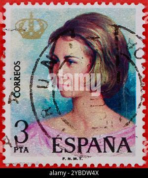 Photo d'un timbre-poste espagnol à 3 pesetas représentant une image de la reine Sofía d'Espagne de 1975 l'année de la proclamation du roi d'Espagne Banque D'Images