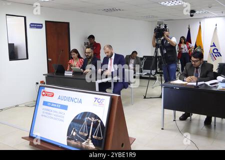 GUARDERAS ABAD CONTENCIOSO ELECTORAL Quito, vendredi 18 octobre 2024 audition orale des preuves et allégations de Juan Esteban Guarderas contre Veronica Abad, devant le Tribunal contentieux électoral, Cuenca dossier de candidature à la mairie Eric Erazo avocat pour le vice-président photos API Rolando Enriquez Quito Pichincha Ecuador POL GUARDERAS ABAD CONTENCIOSO ELECTORAL 781fae840665212525ca72f39b44444444444444434431fR droit d'auteur : Copyright Banque D'Images