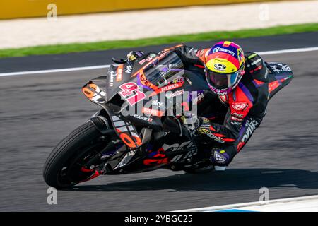 Phillip Island, Victoria, Australie. 19 octobre 2024. ALEIX ESPARGARO (41), pilote de MotoGP Aprilia Racing, navigue au virage 6 en Sibérie lors des qualifications 1 samedi au Qatar Airways Australian Motorcycle Grand Prix 2024. (Crédit image : © James Forrester/ZUMA Press Wire) USAGE ÉDITORIAL SEULEMENT! Non destiné à UN USAGE commercial ! Banque D'Images