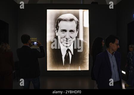 Milan, Italie. 16 septembre 2024. Une vue générale de l'avant-première de l'exposition Mike Bongiorno 1924-2024 à Milan, Italie, le 16 septembre 2024 (photo Alessandro Bremec/NurPhoto).0 crédit : NurPhoto SRL/Alamy Live News Banque D'Images