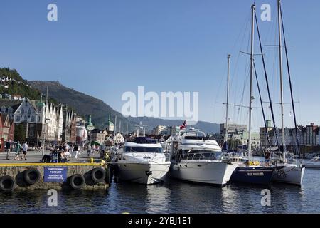 7 septembre, 2024 Bergen, Norvège le Harbourside du quartier Bryggen Hansa, Bergen, Norvège Banque D'Images