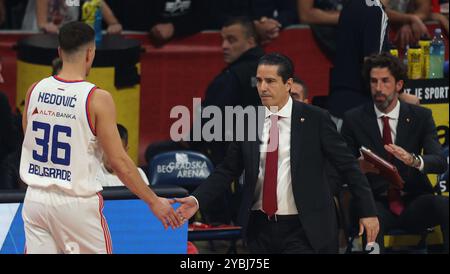 Belgrade, Serbie. 18 octobre 2024. Ioannis Sfairopouluos Crvena Zvezda entraîneur lors du match de basket-ball de Turkish Airlines Euroleague entre Crvena Zvezda Meridianbet Belgrade et FC Barcelone le 18 octobre 2024 à Belgrade Arena, Serbie - photo Aleksandar Djorovic/DPPI crédit : DPPI Media/Alamy Live News Banque D'Images