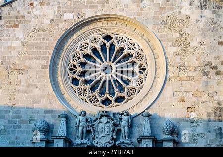 Rosace de la cathédrale d'Otrante, monument emblématique du Salento, Italie Banque D'Images