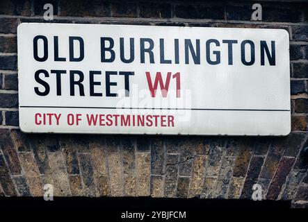 Panneau de rue Old Burlington Street London Banque D'Images