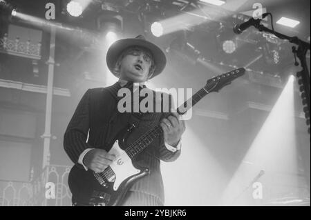 Les Libertines jouant à Barrowland, Glasgow le 18 octobre 2024 Banque D'Images