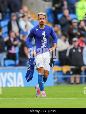 Cardiff City Stadium, Cardiff, Royaume-Uni. 19 octobre 2024. EFL Championship Football, Cardiff City contre Plymouth Argyle ; Callum Robinson de Cardiff City crédit : action plus Sports/Alamy Live News Banque D'Images