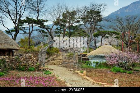 Village de Naganeupseong, situé à Nagan-myeon, Suncheon, province de Jeollanam-do, Corée du Sud. Banque D'Images
