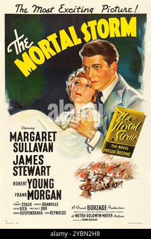 Affiche de film vintage pour le film de 1940 The Mortal Storm feat James Stewart, Margaret Sullavan, Robert Young, Frank Morgan Banque D'Images