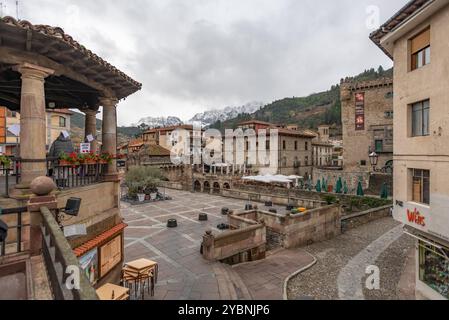 Potes, Cantabria, Spain, Europe Banque D'Images