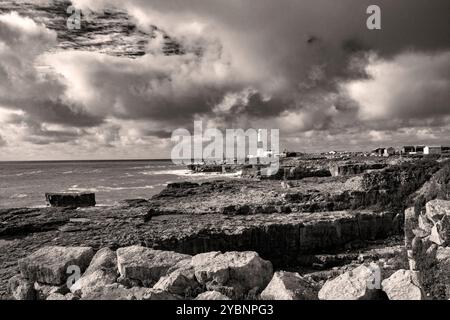 Portland, Dorset, Royaume-Uni - 18 octobre 2024 : le phare de Portland Bill Banque D'Images