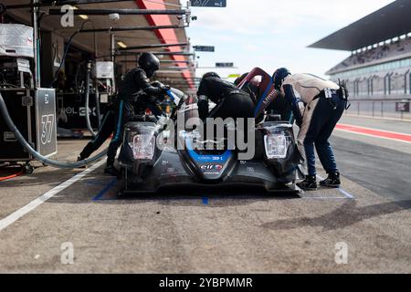 37 FLUXA Lorenzo (spa), JAKOBSEN Malthe (dnk), MIYATA Ritomo (jpn), Cool Racing, ORECA 07 - Gibson, pitlane, pendant les 4 heures de Portimao 2024, 6ème manche de la European le Mans Series 2024 sur le circuit International de l'Algarve du 16 au 19 octobre 2024 à Portimao, Portugal Banque D'Images