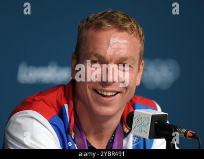 Photo du dossier datée du 06/08/12 de Sir Chris Hoy aux Jeux olympiques de Londres 2012. Le six fois champion olympique a annoncé que son cancer est en phase terminale et qu’il lui reste deux à quatre ans à vivre, selon le Sunday Times. Date d'émission : samedi 19 octobre 2024. Banque D'Images