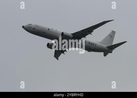 Un Boeing P8A Poseidon Multi-Mission maritime Patrol Aircraft avec l'United States Navy, Patrol Squadron 10 (VP-10) connu sous le nom de « Red Lancers » Banque D'Images