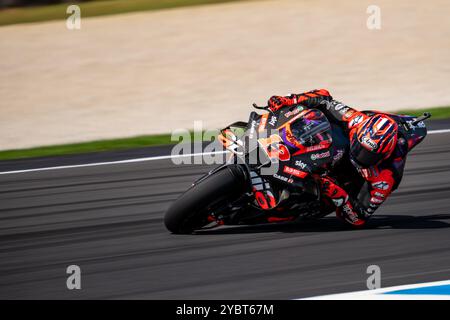 Phillip Island, Victoria, Australie. 20 octobre 2024. MotoGP Aprilia Racing rider MAVERICK VI ? ALES (12) au sommet de Lukey Heights lors de la course MotoGP dimanche au Qatar Airways Australian Motorcycle Grand Prix 2024. (Crédit image : © James Forrester/ZUMA Press Wire) USAGE ÉDITORIAL SEULEMENT! Non destiné à UN USAGE commercial ! Banque D'Images