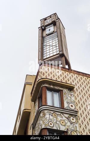 Madrid, Espagne, 4 octobre 2021 : Théâtre Pavon dans la rue Embajadores conçu par Teodoro Anasagasti architecte dans le style architectural Art déco, Europe Banque D'Images