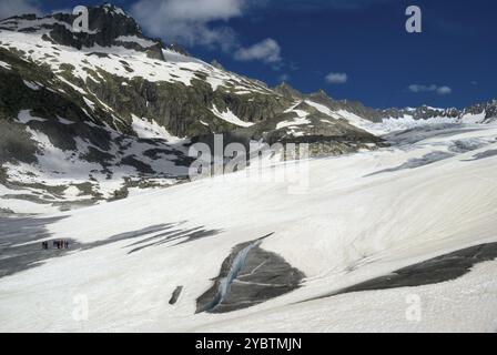 Équipe d'expédition est prêt pour une randonnée sur le glacier du Rhône Banque D'Images