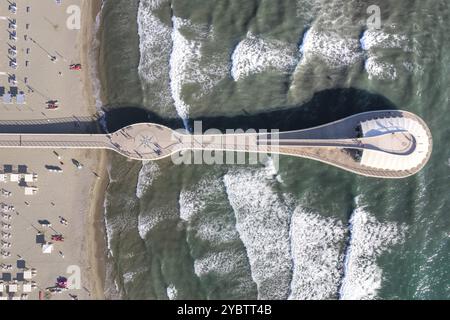 Documentation photographique aérienne de la jetée Lido di Camaiore Toscany Italie Banque D'Images