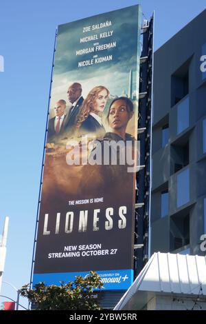 Los Angeles, Californie, USA 19 octobre 2024 Lioness Billboard avec Zoe Saldana, Nicole Kidman et Morgan Freeman sur Sunset Blvd le 19 octobre 2024 à Los Angeles, Californie, USA. Photo de Barry King/Alamy Stock photo Banque D'Images