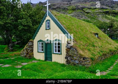 Islande, sud-est de l'Islande, région Austurland, Hof, église Hofskirkja Banque D'Images