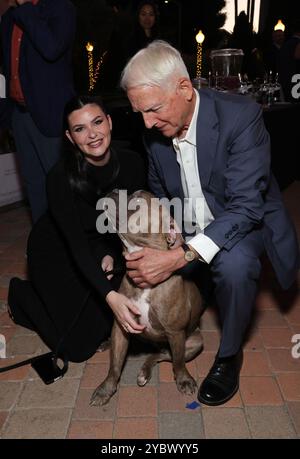 LOS ANGELES, CA - 19 OCTOBRE : Mark Harmon au Wags & Walks Gala 2024 au Taglyan Complex le 19 octobre 2024 à Los Angeles, Californie. Crédit Faye Sadou/MediaPunch Banque D'Images