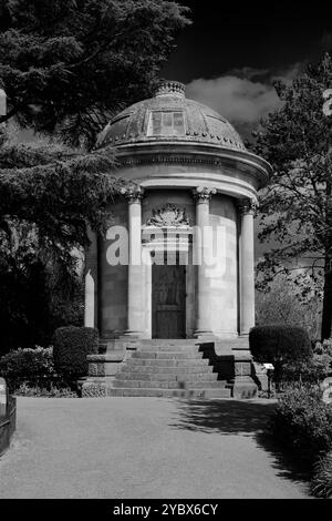 Le mémorial de Jephson à Jephson Gardens, Royal Leamington Spa Town, comté de Warwickshire, Angleterre, Royaume-Uni Banque D'Images