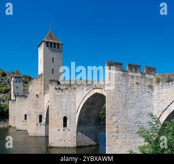 Pont Valentre pontage de la rivière Lot à Cahors, France. Banque D'Images