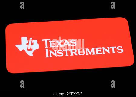 Shanghai, China-Oct.20th 2024 : Texas instruments Incorporated logo de marque sur l'écran du téléphone Banque D'Images