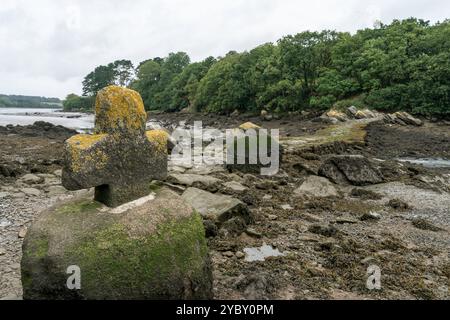 Pont du Diable à travers l'Aber Wrac'h en Bretagne, France Banque D'Images