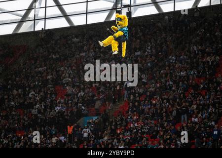 Londres, Royaume-Uni. 20 octobre 2024. Jaxson de ville, mascotte des Jaguars de Jacksonville, fait son apparition au match de la NFL contre les Patriots de la Nouvelle-Angleterre au stade de Wembley, le dernier match de la série des Jeux de Londres de la NFL cette année. Score final - Jaguars 32 Patriots 16. Credit : Stephen Chung / Alamy Live News Banque D'Images