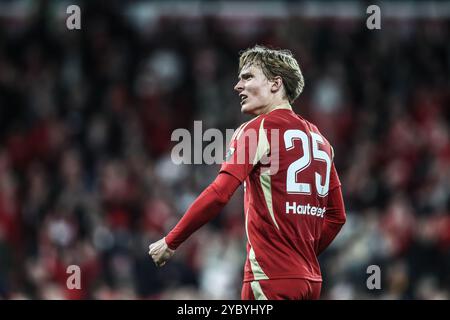 Liège, Belgique. 20 octobre 2024. L'IBE Hautekiet de Standard célèbre après un match de football entre le Standard de Liège et le Sporting Charleroi, dimanche 20 octobre 2024 à Liège, le jour 11 de la saison 2024-2025 de la première division du championnat belge 'Jupiler Pro League'. BELGA PHOTO BRUNO FAHY crédit : Belga News Agency/Alamy Live News Banque D'Images