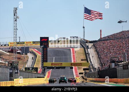 Austin, États-Unis. 20 octobre 2024. Le début de la course. Championnat du monde de formule 1, Rd 19, Grand Prix des États-Unis, dimanche 20 octobre 2024. Circuit des Amériques, Austin, Texas, États-Unis. Crédit : James Moy/Alamy Live News Banque D'Images