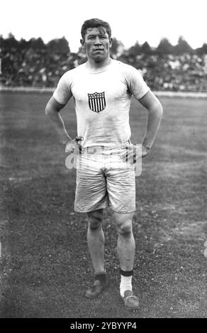 Jim Thorpe, James Francis Thorpe (1887 – 1953) athlète américain et médaillé d'or olympique. Banque D'Images