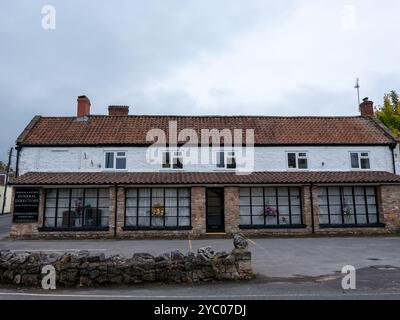 Octobre 2024 - directeurs de funérailles à Cheddar, Somerset, Angleterre, royaume-uni. Banque D'Images