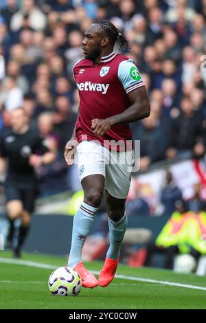 Londres, Royaume-Uni. 19 octobre 2024. Michail Gregory Antonio lors du match Tottenham Hotspur FC contre West Ham United FC English premier League au Tottenham Hotspur Stadium, Londres, Angleterre, Royaume-Uni le 19 octobre 2024 Credit : Every second Media/Alamy Live News Banque D'Images