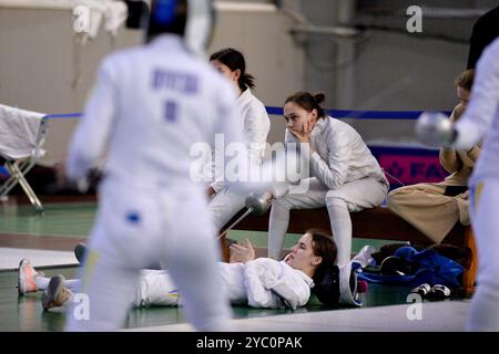 Kiev, Ukraine. 20 octobre 2024. Kyiv, Ukraine Oktober 20, 2024 athlètes lors de la Coupe d'Ukraine 2024 en escrime d'épée parmi les femmes (équipe) à Kiev, Ukraine (KUBANOV PAVLO UKR/SPP) crédit : SPP Sport photo de presse. /Alamy Live News Banque D'Images