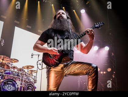 John Petrucci du Dream Theater à Londres le 20 octobre 2024 Banque D'Images