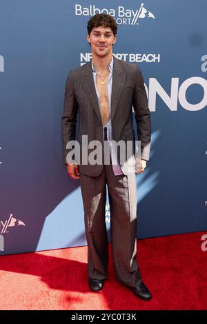 Newport Beach, États-Unis. 20 octobre 2024. Noah Beck assiste aux arrivées du 25e programme annuel d'honneurs du Festival du film de Newport Beach avec Variety's '10 Actors to Watch' au Balboa Bay Resort à Newport Beach, CA, le 20 octobre 2024. (Photo de Corine Solberg/Sipa USA) crédit : Sipa USA/Alamy Live News Banque D'Images