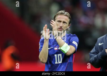 Varsovie, Pologne. 15 octobre 2024. Luka Modric de Croatie vu lors du match de l'UEFA Nations League 2024 League A Group A1 entre la Pologne et la Croatie, au PGE Narodowy. Score final : Pologne 3:3 Croatie. Crédit : SOPA images Limited/Alamy Live News Banque D'Images