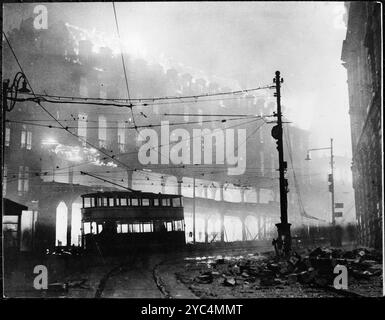 Décembre 1941 photographie d'archives du bombardement de Sheffield par la Luftwaffe allemande pendant la seconde Guerre mondiale. Banque D'Images