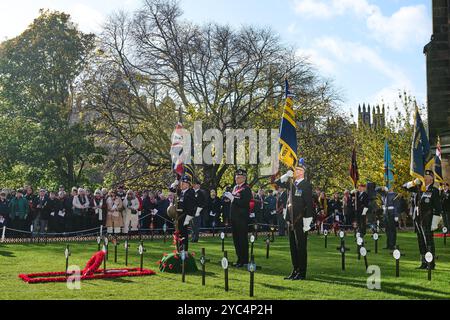 Édimbourg Écosse, Royaume-Uni 21 octobre 2024. La cérémonie d'ouverture du jardin du souvenir d'Édimbourg a lieu à Princes Street Gardens. crédit sst/alamy live news Banque D'Images