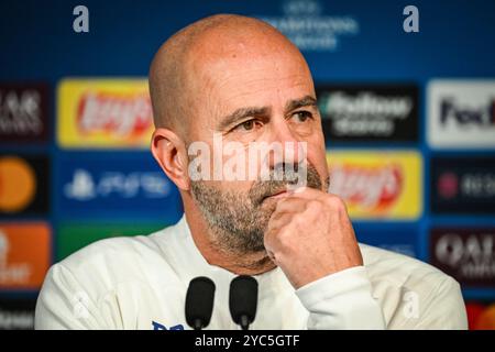 Paris, France, France. 21 octobre 2024. Peter BOSZ du PSV Eindhoven lors d'une conférence de presse du PSV Eindhoven au stade du Parc des Princes le 21 octobre 2024 à Paris. (Crédit image : © Matthieu Mirville/ZUMA Press Wire) USAGE ÉDITORIAL SEULEMENT! Non destiné à UN USAGE commercial ! Crédit : ZUMA Press, Inc/Alamy Live News Banque D'Images