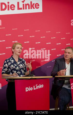 Parteivorsitzende Die Linke vor der presse 2024-10-21 Deutschland, Berlin Pressekonferenz der auf dem Parteitag in Halle frisch gewählten Doppelspitze der Partei Die Linke im Karl-Liebknecht-Haus, der Parrteizentrale in Berlin. IM Bild Ines Schwerdtner, Parteivorsitzende Die Linke, und Jan van Aken, Parteivorsitzender Die Linke. *** Présidents du Parti de gauche devant la presse 2024 10 21 Allemagne, Berlin Conférence de presse de la nouvelle direction du Parti de gauche lors de la conférence du Parti à Halle à Karl Liebknecht Haus, le siège du parti à Berlin Banque D'Images