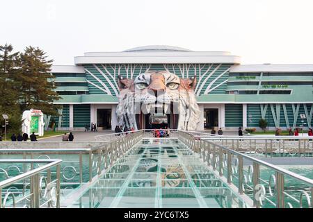 Pyongyang, Corée du Nord - 11 novembre 2016 : Korea Central Zoo, à Pyongyang, Corée du Nord. Le zoo compte plus de 5 000 animaux sauvages, dont un total de 6 Banque D'Images