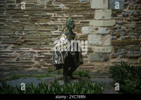 Statue en bronze par Imre Varga de nouveau Stephan I, roi hongrois et héros national, à Aix-la-Chapelle, Rhénanie du Nord-Westphalie, Allemagne. Banque D'Images