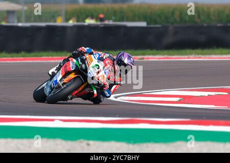 (21) Michael Ruben Rinaldi de l'Italie du Team Motocorsa Racing, pilote Ducati Panigale V4R en action lors du Championnat du monde FIM Motul Superbike Banque D'Images