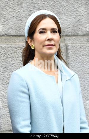 Koenigin Mary von Daenemark beim Empfang im Reichstagsgebaeude AM 21.10.2024 à Berlin Koenig Frederik und Koenigin Mary von Daenemark BEI ihrem Besuch im Reichstag à Berlin *** Reine Marie de Danemark lors de la réception dans le bâtiment du Reichstag le 21 10 2024 à Berlin le Roi Frederik et la Reine Marie de Danemark lors de leur visite au Reichstag à Berlin Banque D'Images